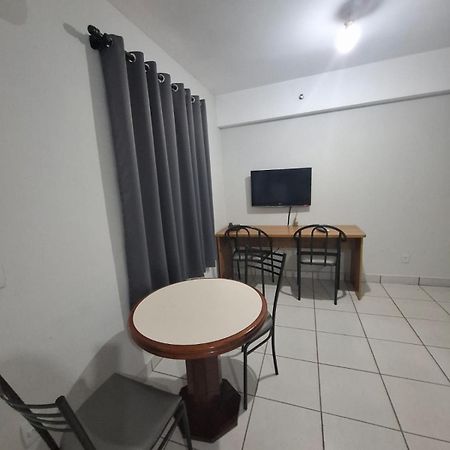 Saint James Palace Hotel Lencois Paulista Bagian luar foto