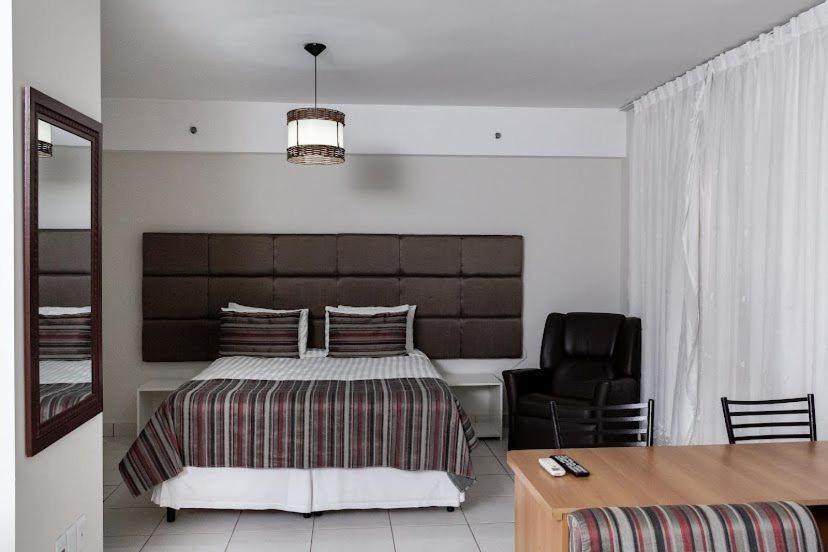 Saint James Palace Hotel Lencois Paulista Bagian luar foto