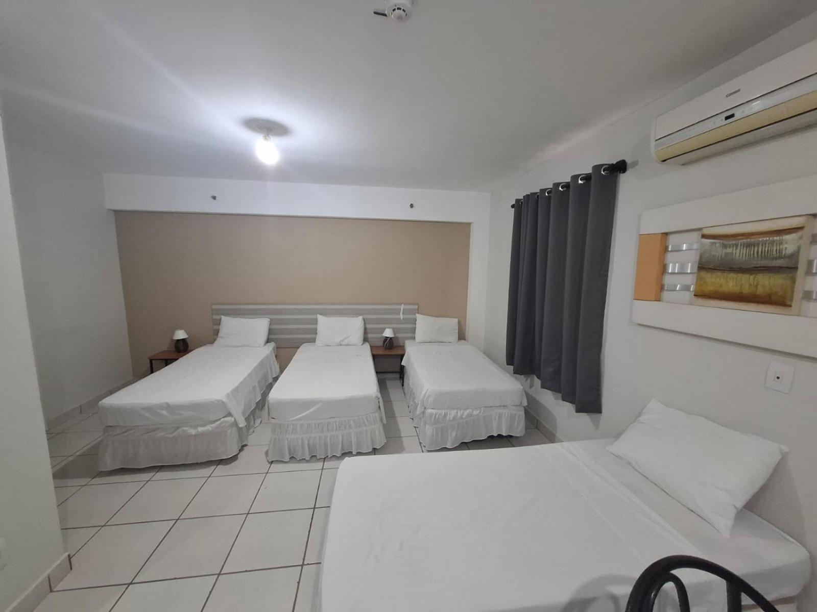 Saint James Palace Hotel Lencois Paulista Bagian luar foto